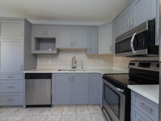 Townhouse for sale in Wedgewood, Alberta