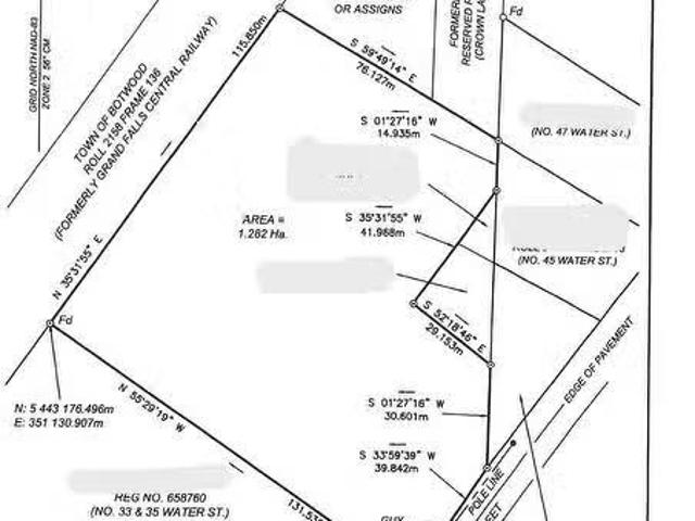House for sale in Botwood, Newfoundland And Labrador