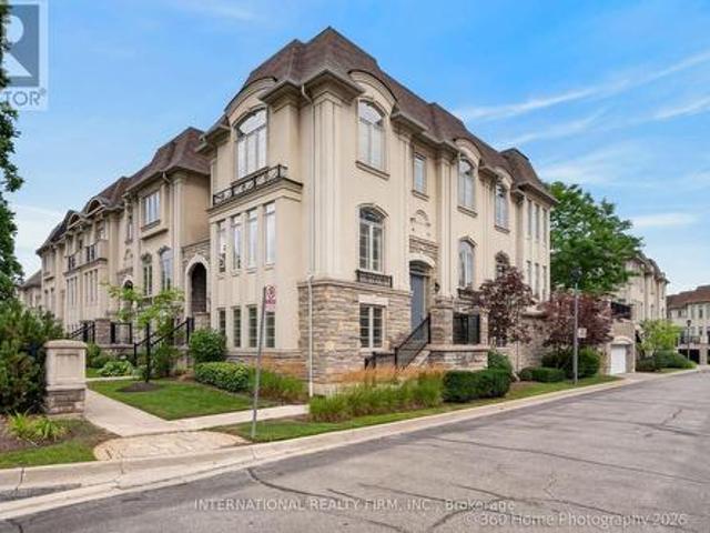Townhouse for sale in Mississauga, Ontario