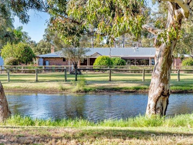 House for sale in Pinjarra, Western Australia