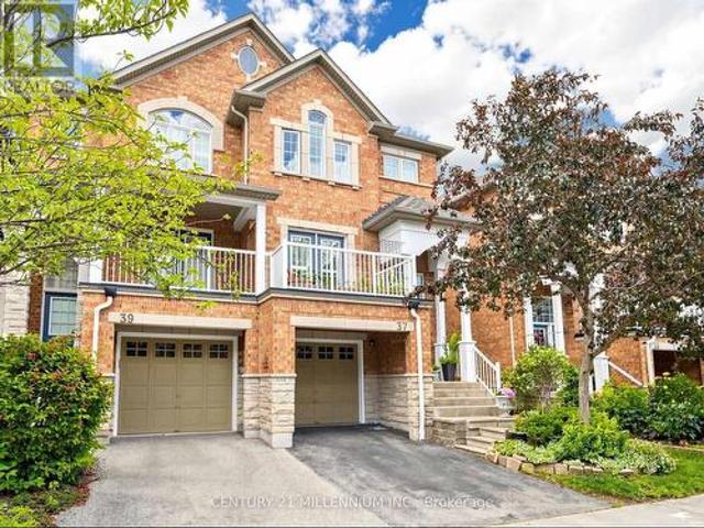 Townhouse for sale in Mississauga, Ontario