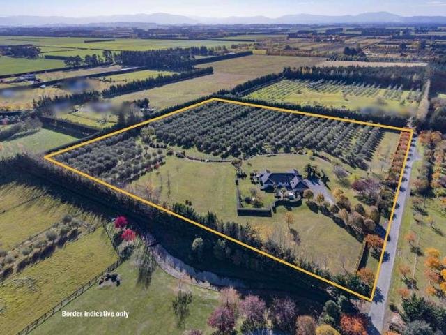 Property for sale in Swannanoa, Canterbury
