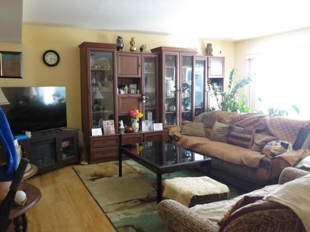 Townhouse for sale in Monmouth, New Jersey