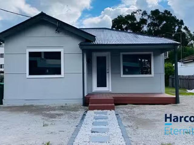 House for rent in Toongabbie