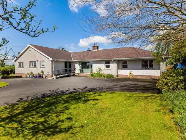 House for sale in Ballinskelligs, South Tipperary