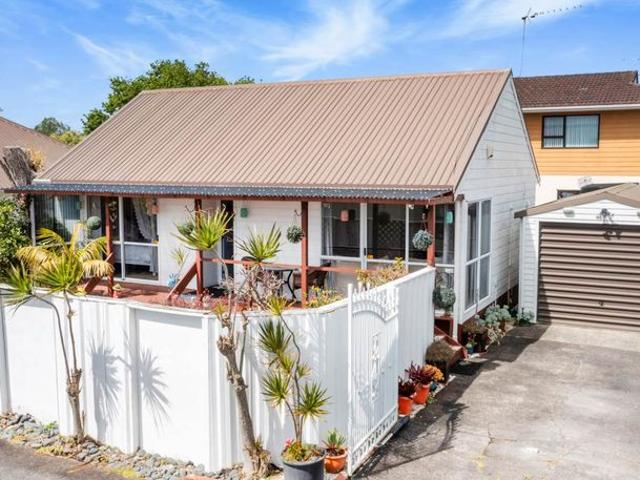 House for rent in Weymouth, Manurewa