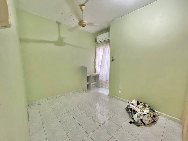 Apartment for sale in Kajang, Langat