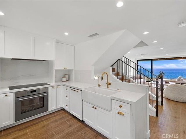 Townhouse for sale in Laguna Beach, California