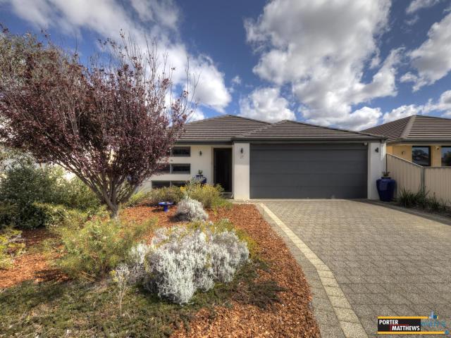 House for sale in High Wycombe, Western Australia