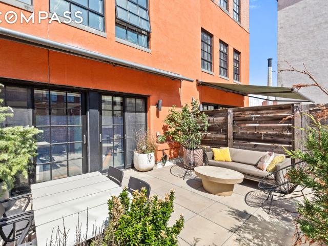Condo for sale in Arverne, New York