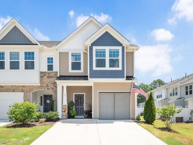 Townhouse for sale in Angier, North Carolina