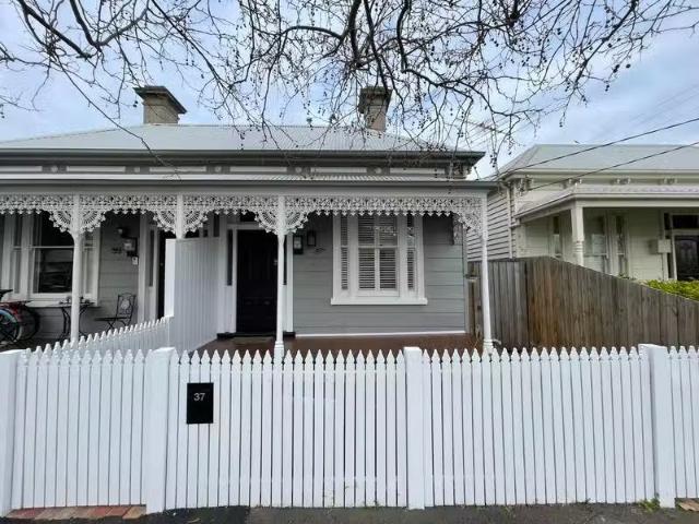 House for rent in Williamstown, Victoria