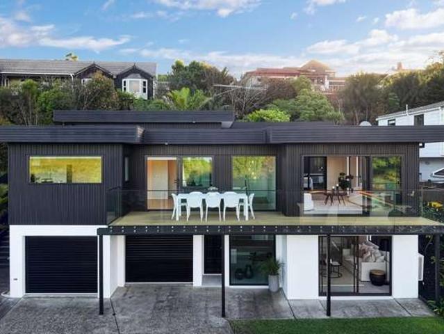 House for sale in Wairau Valley