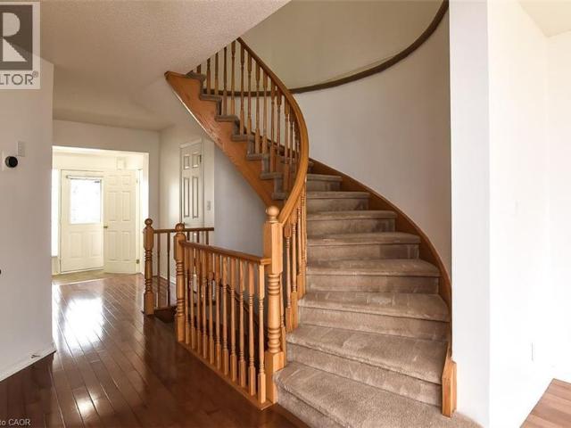 Townhouse for rent in Valley Park, Hamilton