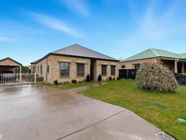 House for rent in Hobart, Tasmania