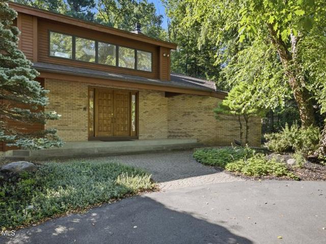 House for sale in Niskayuna, New York