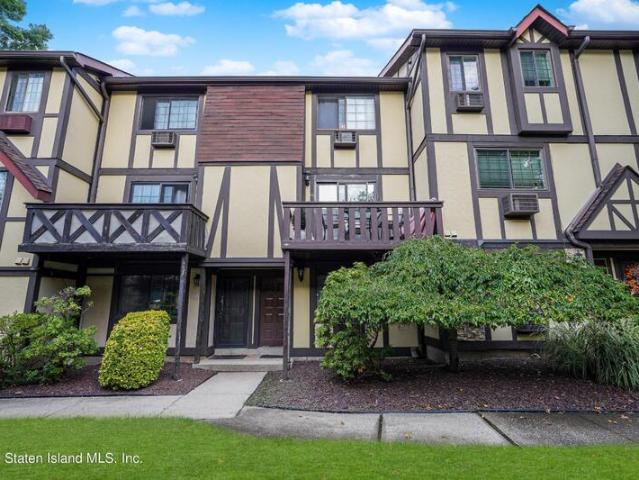 Apartment for sale in Staten Island
