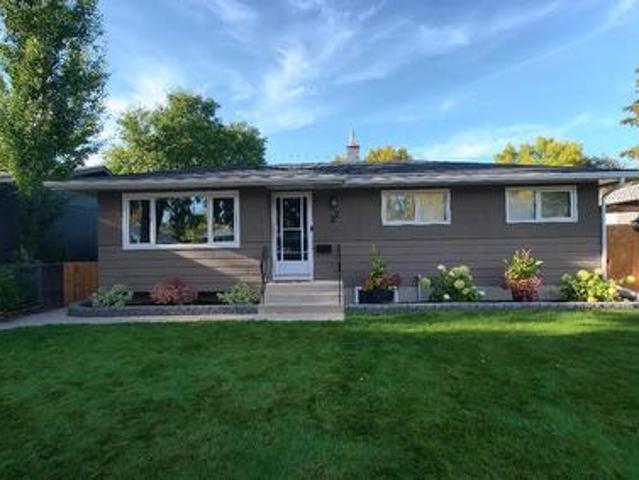 House for sale in Saskatoon, Saskatchewan
