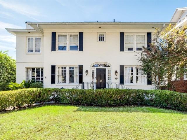 House for sale in Savannah, Georgia