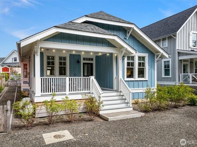House for sale in Moclips, Washington
