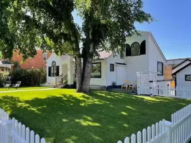 House for sale in Okotoks, Alberta