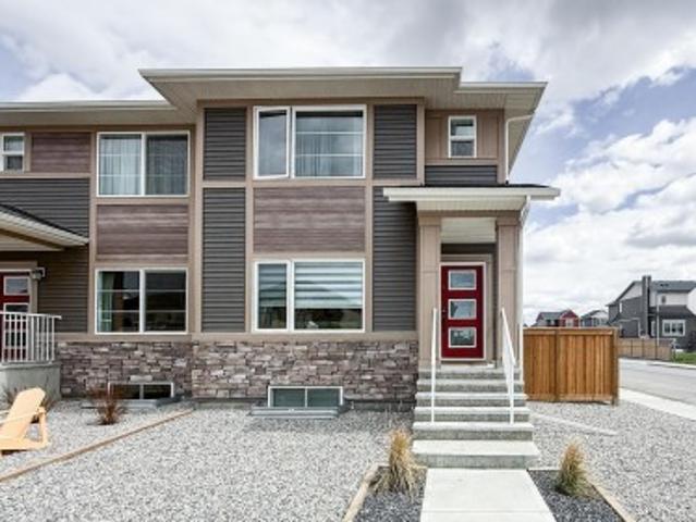 House for sale in Alberta