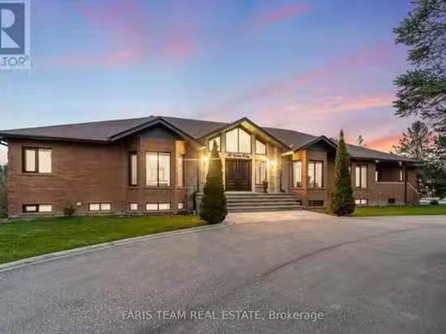 House for sale in Georgina, Ontario