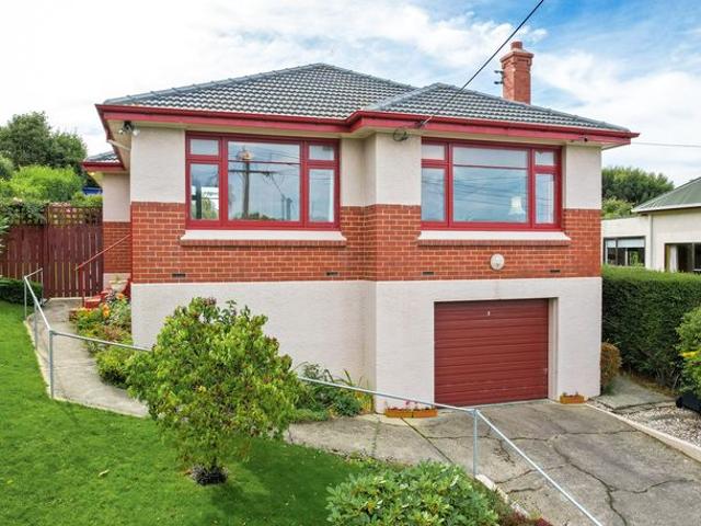 House for rent in Otakou