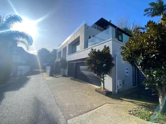 House for rent in Parnell, Oroua County