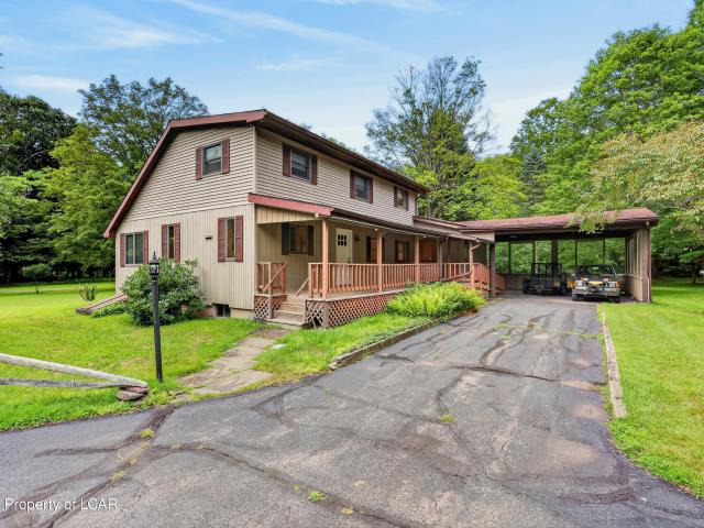 House for sale in Sweet Valley, Pennsylvania