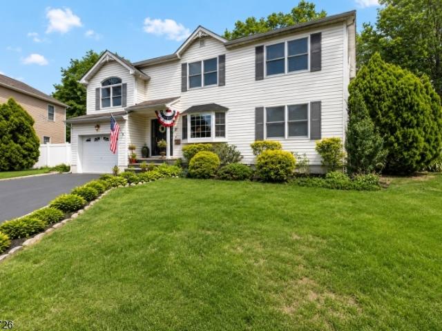 House for sale in Clark, New Jersey