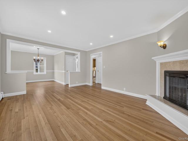 House for sale in Valhalla, New York
