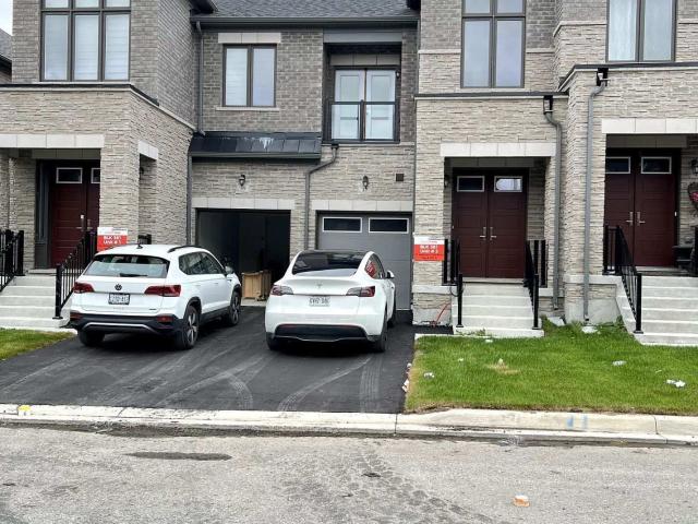 Townhouse for rent in Woburn, Ontario