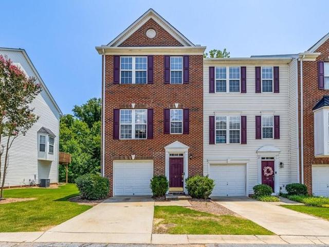 Townhouse for sale in Simpsonville, South Carolina