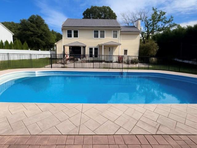 House for sale in Coram, Town of Brookhaven