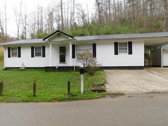 House for sale in Staffordsville, Kentucky
