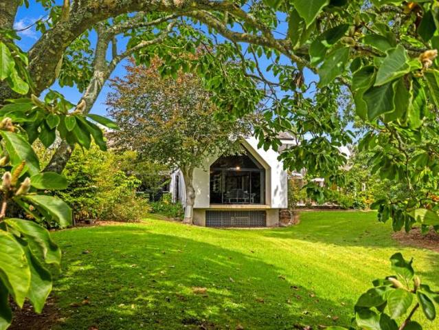 Property for sale in Awhitu