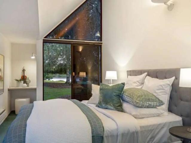 House for sale in Awhitu