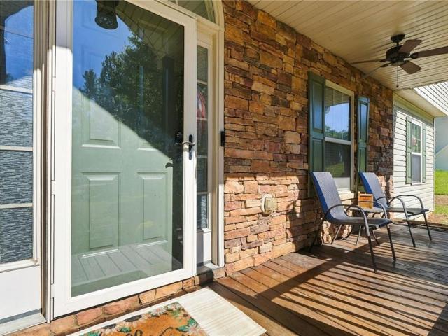 House for sale in Blaine, Talking Rock
