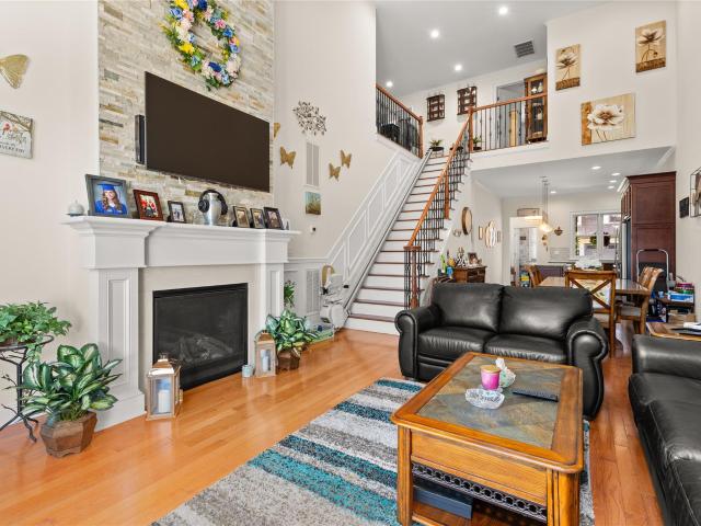Condo for sale in Bayport