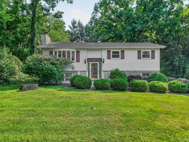 House for sale in Holmes, New York