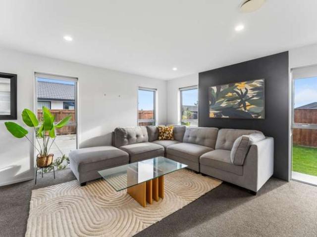 House for sale in Cable Bay, Nelson Bays