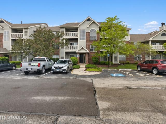 Property for rent in Wheaton, Illinois