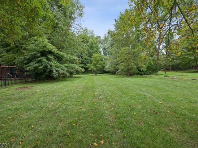 House for sale in Chatham, New Jersey