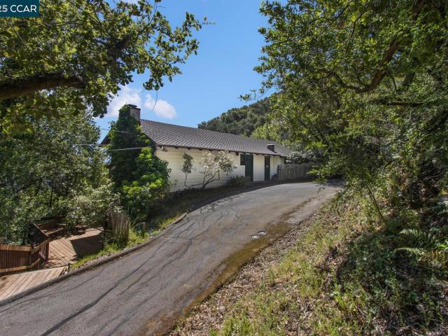 House for sale in Orinda, California