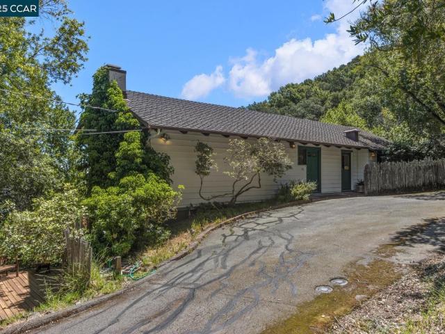 House for sale in Orinda, California