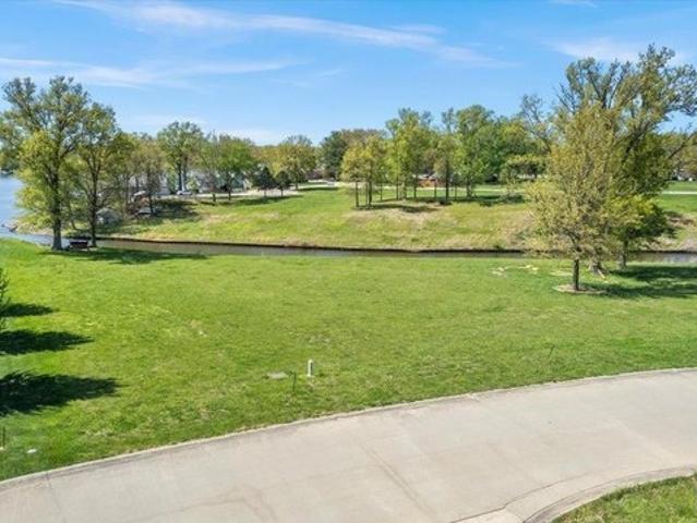 Land for sale in Taylorville, Illinois