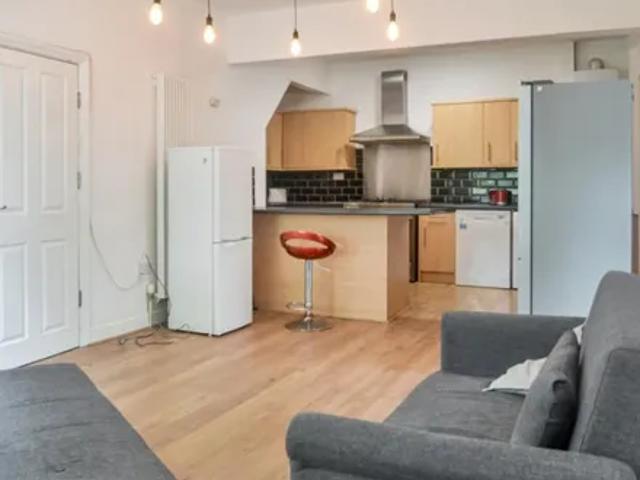 House for rent in Georgia, Greater Manchester
