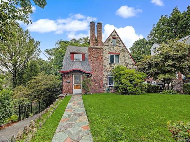 House for sale in Mamaroneck, New York