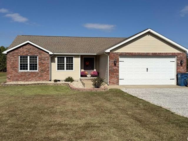 House for sale in De Soto, Jackson County